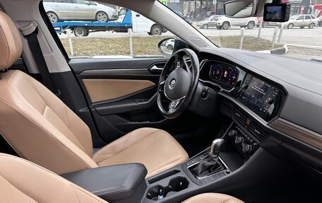 Volkswagen Jetta VII, 2018 год, 1 970 000 рублей, 3 фотография