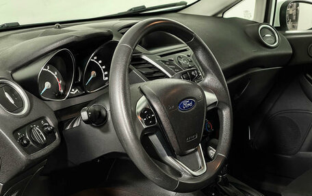 Ford Fiesta, 2016 год, 1 097 000 рублей, 13 фотография