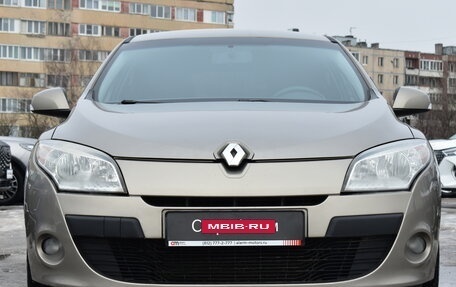 Renault Megane III, 2011 год, 819 000 рублей, 2 фотография