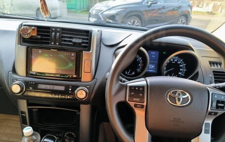 Toyota Land Cruiser Prado 150 рестайлинг 2, 2010 год, 3 600 000 рублей, 4 фотография