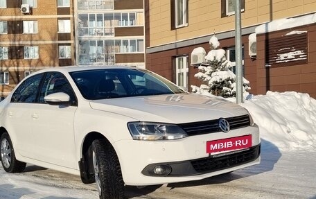 Volkswagen Jetta VI, 2014 год, 1 270 000 рублей, 5 фотография