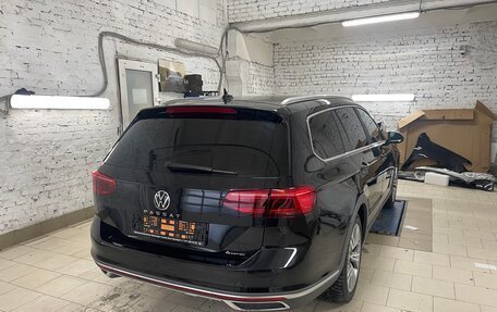 Volkswagen Passat B8 рестайлинг, 2022 год, 4 900 000 рублей, 4 фотография
