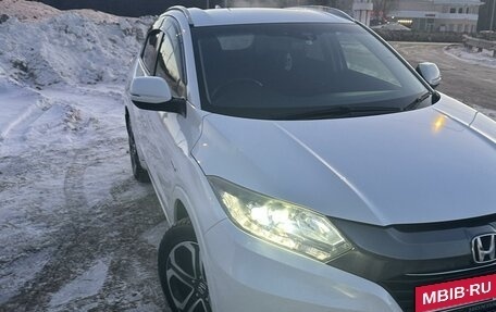 Honda Vezel, 2016 год, 1 980 000 рублей, 5 фотография