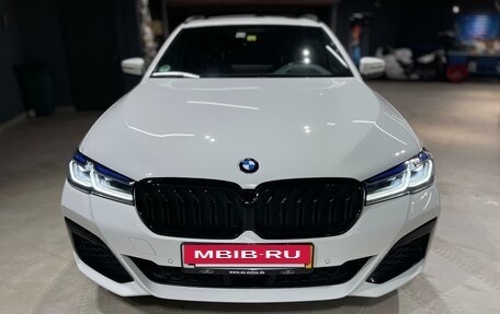 BMW 5 серия, 2021 год, 4 600 000 рублей, 3 фотография