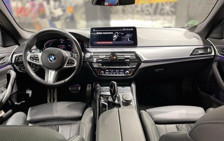 BMW 5 серия, 2021 год, 4 600 000 рублей, 14 фотография