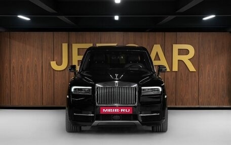 Rolls-Royce Cullinan, 2019 год, 44 900 000 рублей, 2 фотография