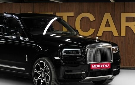 Rolls-Royce Cullinan, 2019 год, 44 900 000 рублей, 4 фотография