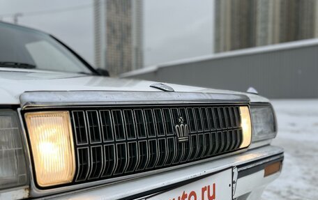 Toyota Crown, 1989 год, 400 000 рублей, 8 фотография