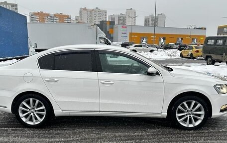 Volkswagen Passat B7, 2012 год, 1 415 000 рублей, 7 фотография