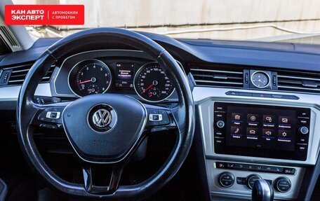 Volkswagen Passat B8 рестайлинг, 2017 год, 2 087 000 рублей, 11 фотография