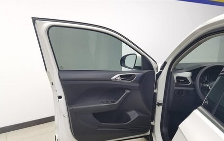 Volkswagen Tiguan II, 2020 год, 1 800 000 рублей, 8 фотография