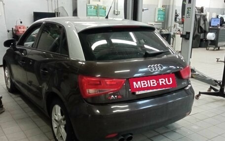 Audi A1, 2012 год, 990 000 рублей, 4 фотография