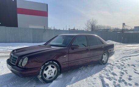 Mercedes-Benz E-Класс, 1995 год, 300 000 рублей, 3 фотография