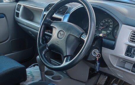 Mazda Demio III (DE), 2001 год, 260 000 рублей, 13 фотография