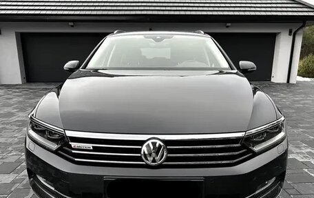 Volkswagen Passat B8 рестайлинг, 2018 год, 1 900 000 рублей, 1 фотография