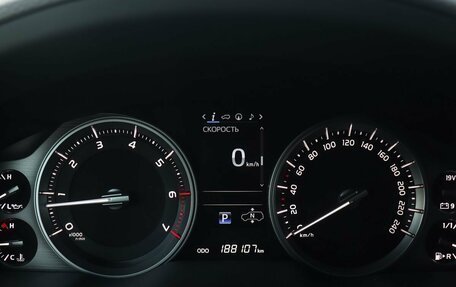 Toyota Land Cruiser 200, 2017 год, 6 900 000 рублей, 13 фотография