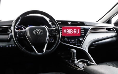 Toyota Camry, 2019 год, 2 877 000 рублей, 11 фотография