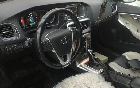 Volvo V40 Cross Country I, 2014 год, 1 350 000 рублей, 3 фотография