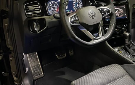 Volkswagen Golf R VII, 2019 год, 4 190 000 рублей, 3 фотография