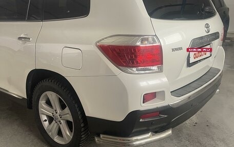Toyota Highlander III, 2012 год, 2 205 000 рублей, 17 фотография
