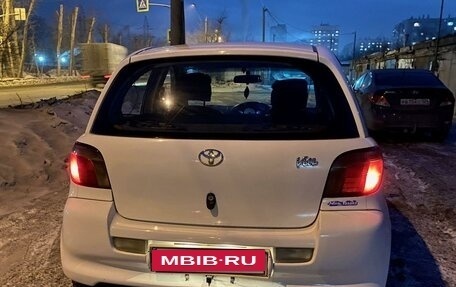 Toyota Vitz, 2001 год, 430 000 рублей, 2 фотография