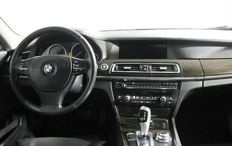 BMW 7 серия, 2009 год, 1 880 000 рублей, 12 фотография