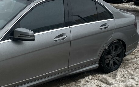 Mercedes-Benz C-Класс, 2011 год, 1 650 000 рублей, 4 фотография
