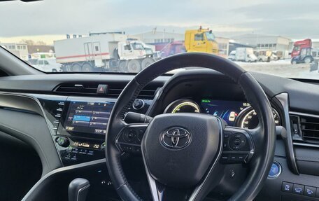 Toyota Camry, 2018 год, 2 499 000 рублей, 10 фотография