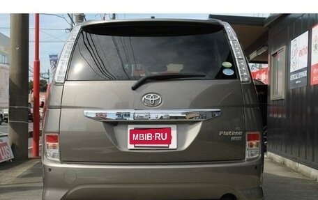 Toyota ISis I, 2012 год, 960 000 рублей, 5 фотография