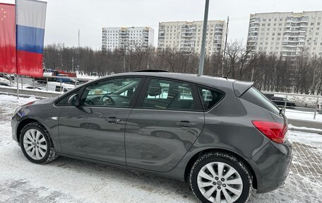 Opel Astra J, 2011 год, 855 000 рублей, 7 фотография