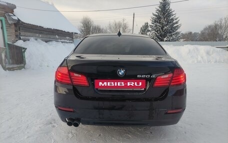 BMW 5 серия, 2015 год, 1 850 000 рублей, 9 фотография