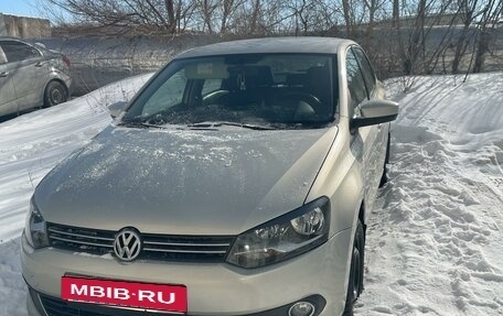 Volkswagen Polo VI (EU Market), 2012 год, 1 100 000 рублей, 7 фотография