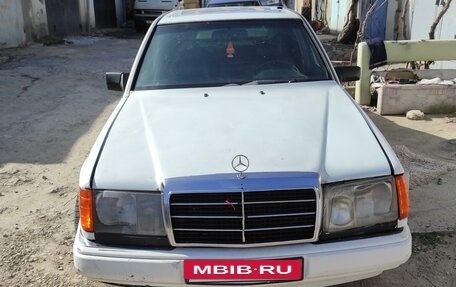 Mercedes-Benz W124, 1988 год, 180 000 рублей, 5 фотография