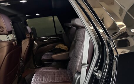 Cadillac Escalade V, 2022 год, 15 800 000 рублей, 9 фотография