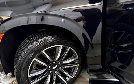 Cadillac Escalade V, 2022 год, 15 800 000 рублей, 11 фотография