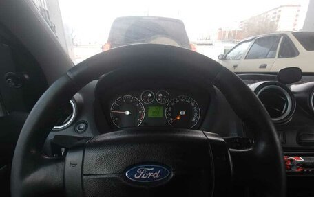 Ford Fiesta, 2006 год, 528 000 рублей, 9 фотография