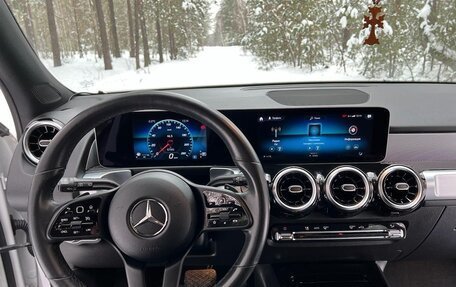 Mercedes-Benz GLB, 2020 год, 3 450 000 рублей, 11 фотография
