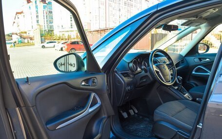Opel Zafira C рестайлинг, 2012 год, 1 300 000 рублей, 4 фотография