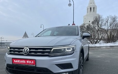 Volkswagen Tiguan II, 2018 год, 2 280 000 рублей, 1 фотография
