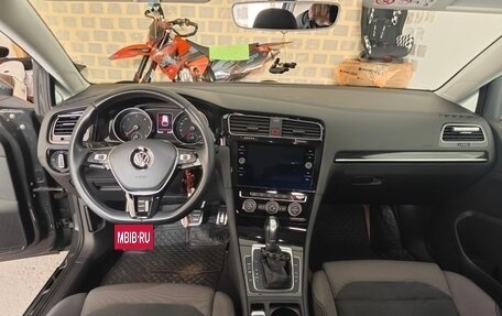 Volkswagen Golf VII, 2019 год, 2 699 000 рублей, 10 фотография
