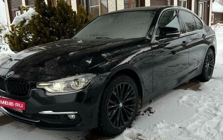 BMW 3 серия, 2016 год, 2 350 000 рублей, 3 фотография