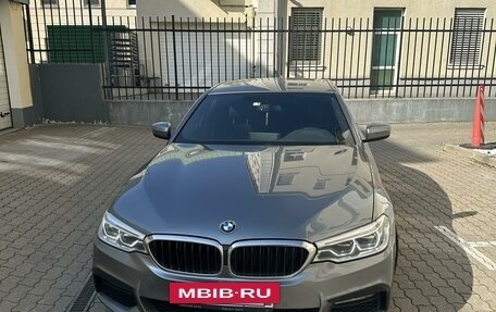 BMW 5 серия, 2018 год, 3 900 000 рублей, 2 фотография