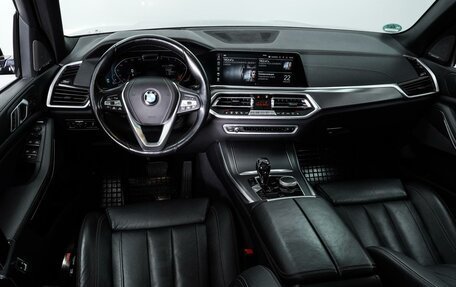 BMW X5, 2018 год, 6 090 000 рублей, 7 фотография