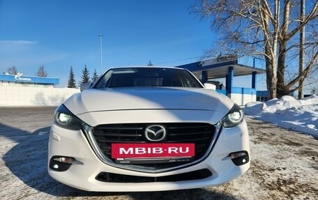 Mazda 3, 2017 год, 1 550 000 рублей, 13 фотография