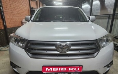 Toyota Highlander III, 2012 год, 2 200 000 рублей, 1 фотография