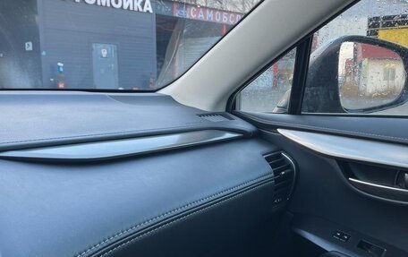 Lexus NX I, 2016 год, 2 700 000 рублей, 10 фотография