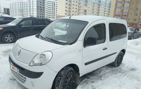 Renault Kangoo II рестайлинг, 2012 год, 760 000 рублей, 2 фотография