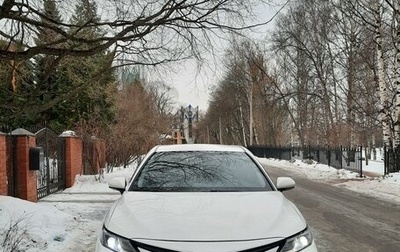 Toyota Camry, 2021 год, 2 560 000 рублей, 1 фотография