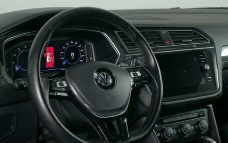 Volkswagen Tiguan II, 2020 год, 2 888 000 рублей, 14 фотография