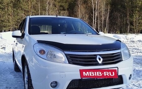Renault Sandero I, 2013 год, 880 000 рублей, 14 фотография